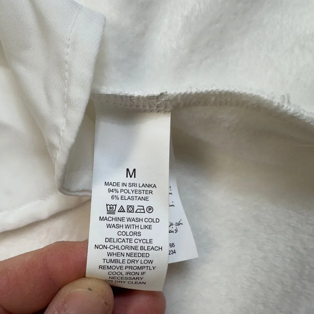 kate spade nwt short white robe cozy, very soft luxury - Picture 8 of 8